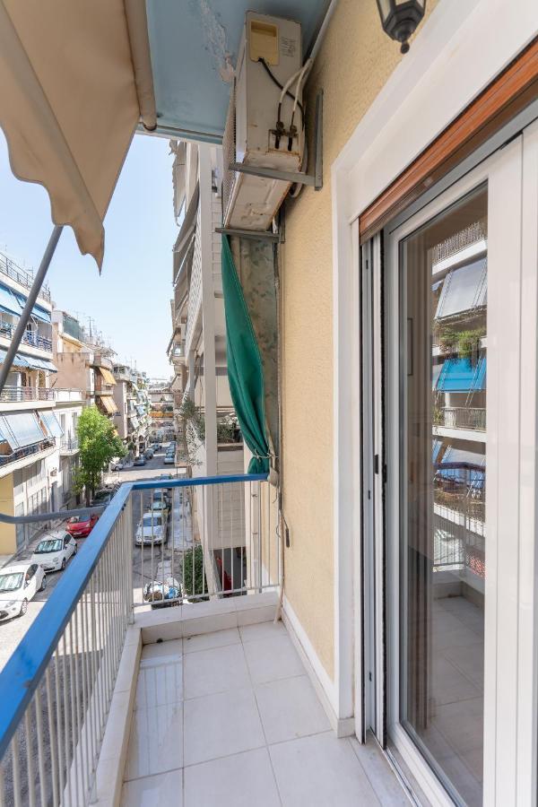 Modern Apartment, Short Walk To Acropolis Sites أثينا المظهر الخارجي الصورة