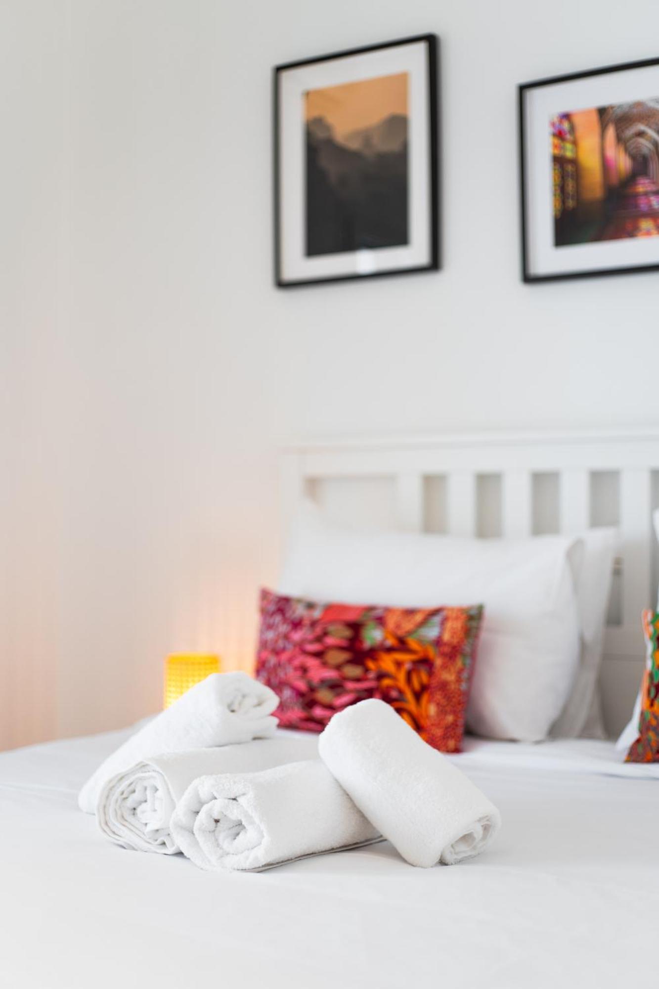 Modern Apartment, Short Walk To Acropolis Sites أثينا المظهر الخارجي الصورة
